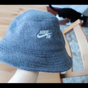 Nike Bucket Hat